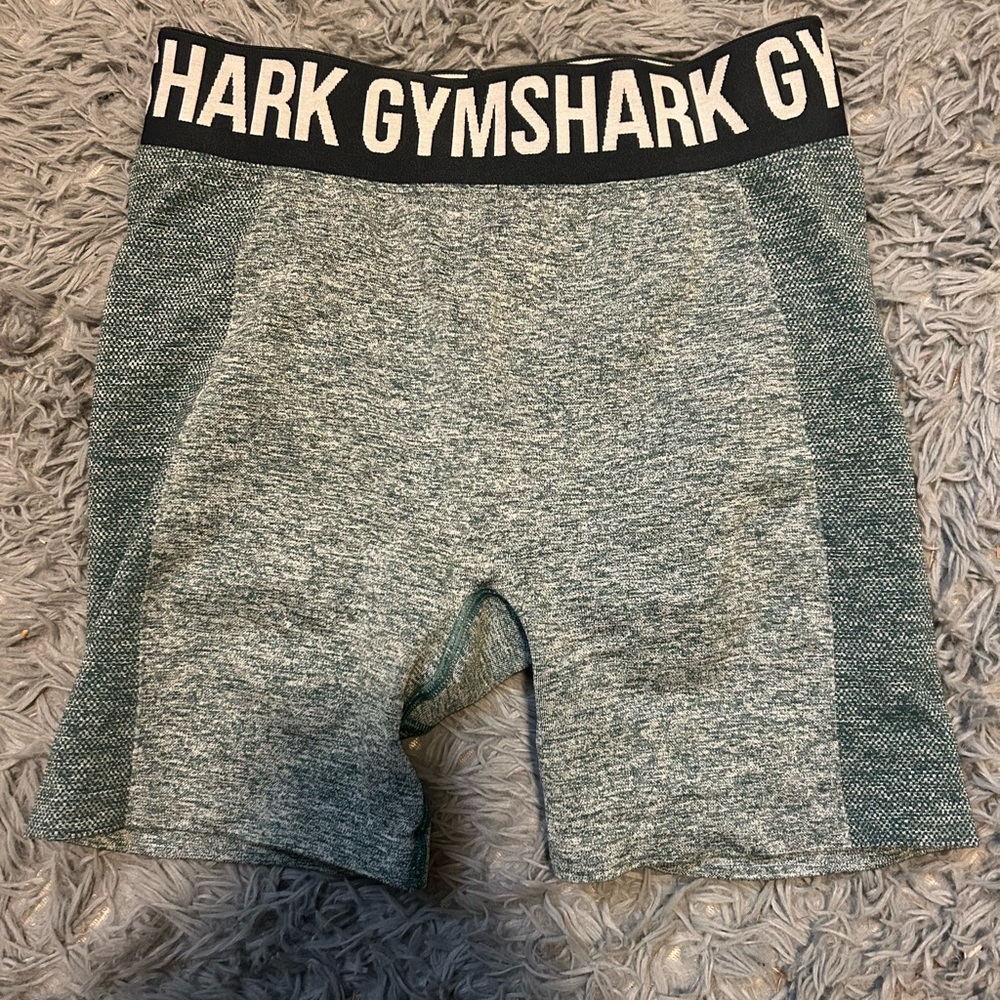 GYMSHARK FLEX SHORTS